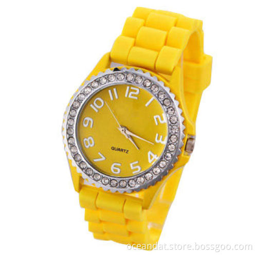 Fashionable Silicone Analog Watches for Women with Japan Automatic Movement, 3ATM WaterproofNew